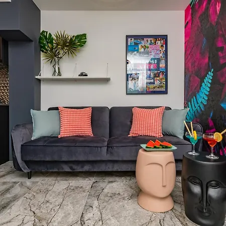 - Enklawa I * Krynica Morska