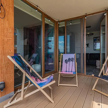 - Enklawa I Apartmán *