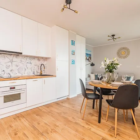 - Enklawa I Διαμέρισμα Krynica Morska