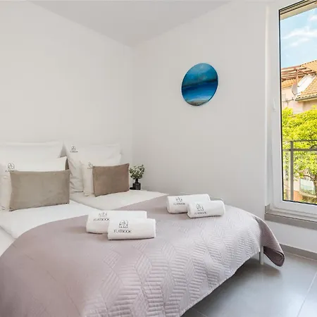 - Enklawa I * Krynica Morska