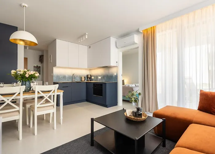 - Enklawa I * Krynica Morska