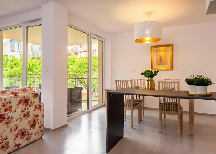 - Enklawa I קריניצה מורסקה